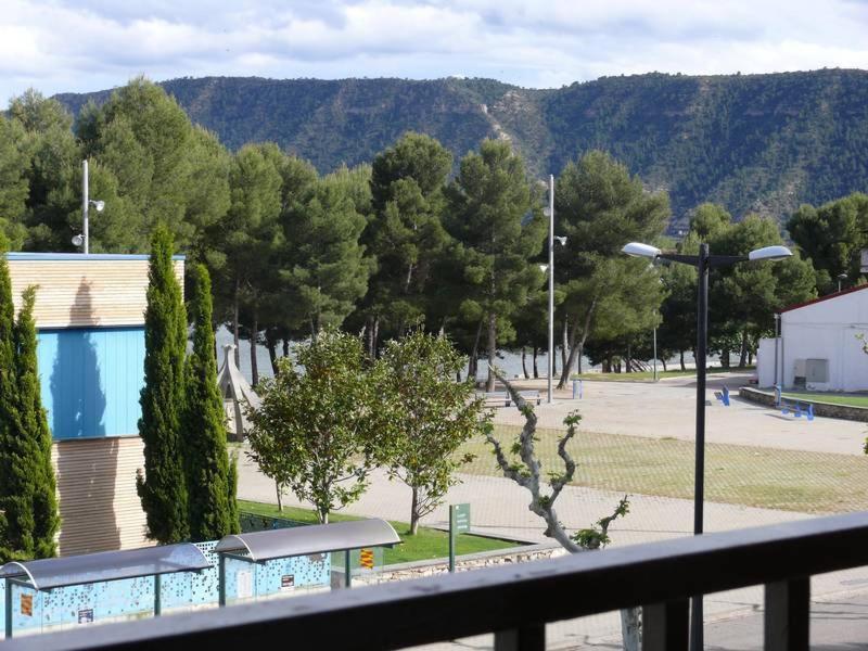 Hostal Rodes Mequinenza Kültér fotó