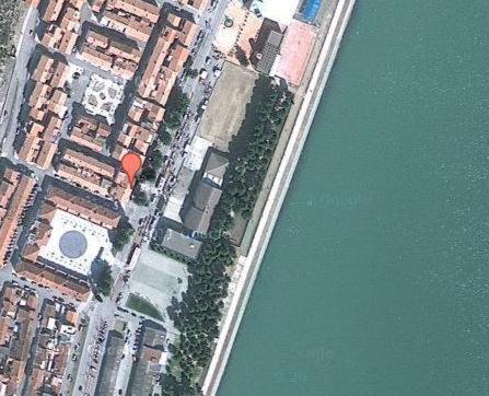 Hostal Rodes Mequinenza Kültér fotó